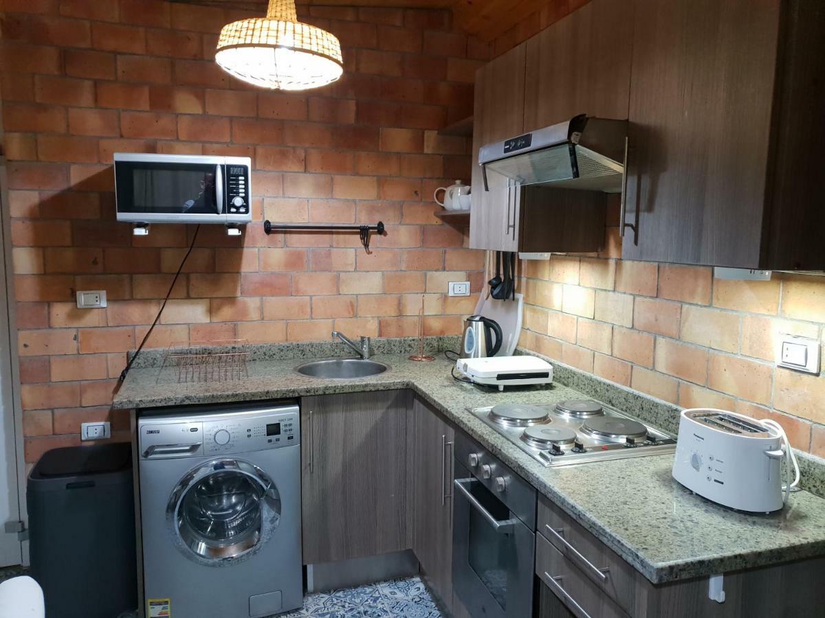 One Bedroom Chalet Managed By Lilly Apartments Gurdaka Kültér fotó