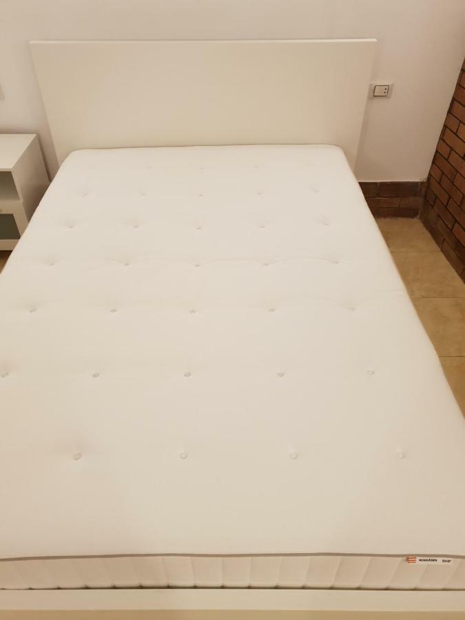 One Bedroom Chalet Managed By Lilly Apartments Gurdaka Kültér fotó