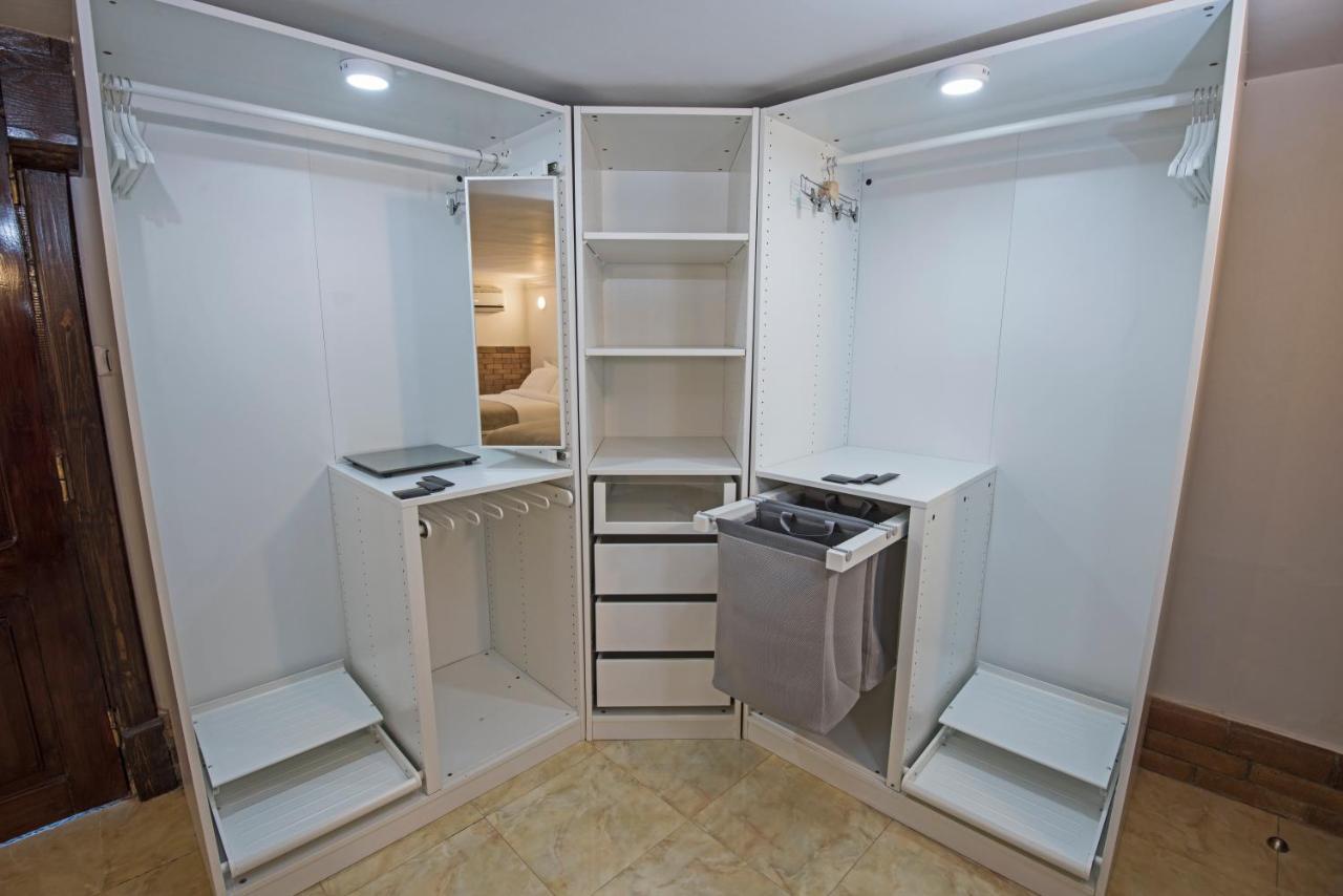 One Bedroom Chalet Managed By Lilly Apartments Gurdaka Kültér fotó