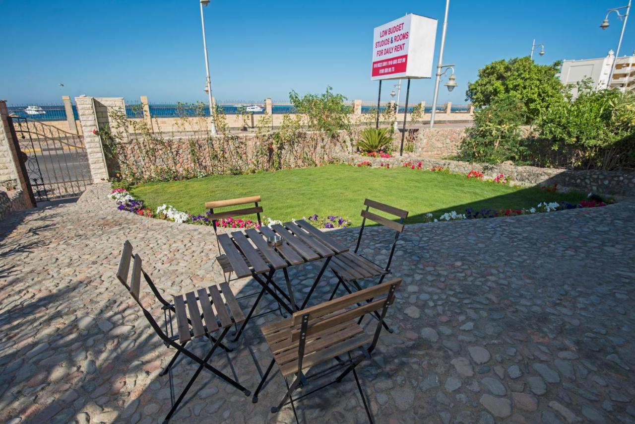 One Bedroom Chalet Managed By Lilly Apartments Gurdaka Kültér fotó